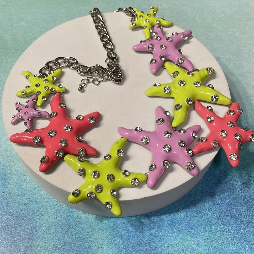 Colorful Rhinestone Large Starfish Necklace - Picture 13 of 14